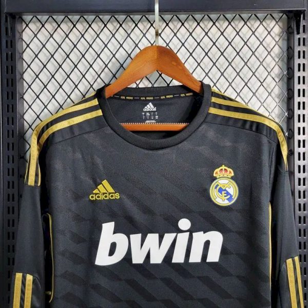 Real Madrid 2011/12 Away Long Sleeves Retro Jersey - Image 2