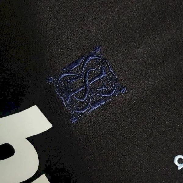 Real Madrid 2009/10 Away Retro Jersey - Image 5
