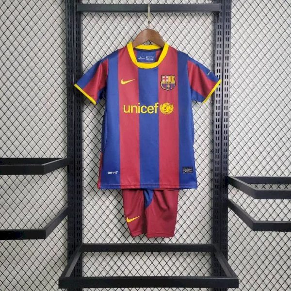 Barcelona 2010/11 Home Kids Kit