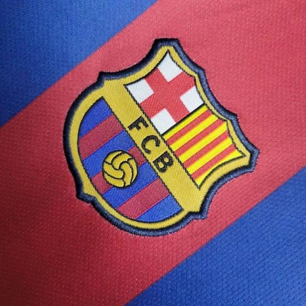 Barcelona 2010/11 Home Kids Kit - Image 7