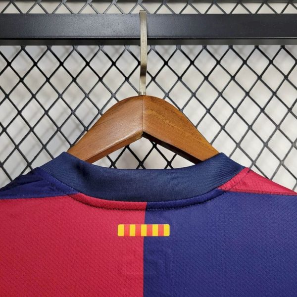 Barcelona 2024/25 Local Sponsor Coldplay Kids Kit - Image 4