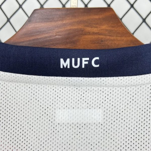 Manchester United 2008/09 Away Retro Jersey - Image 3