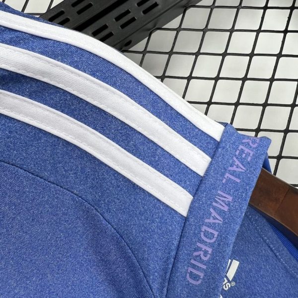 Real Madrid 2013/14 Away Retro Jersey - Image 4