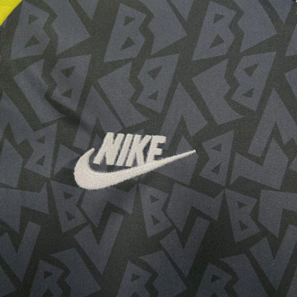 Borussia Dortmund 1995/96 Away Long Sleeves Retro Jersey - Image 6