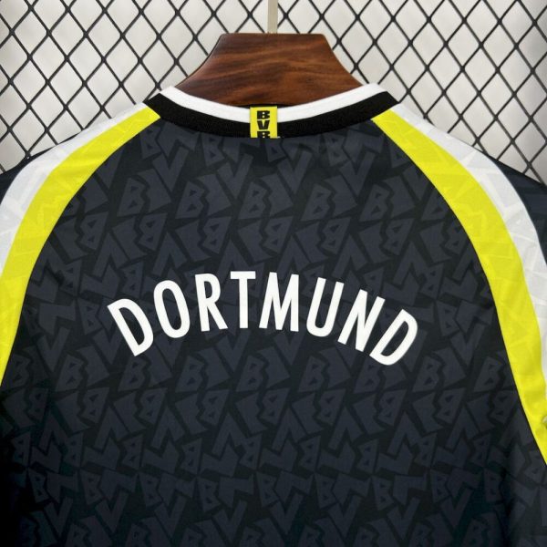 Borussia Dortmund 1995/96 Away Long Sleeves Retro Jersey - Image 8