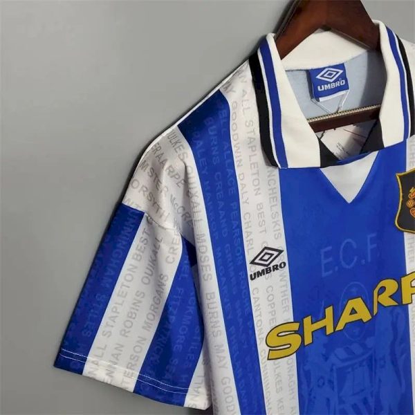 Manchester United 1994/96 Away Retro Jersey - Image 3