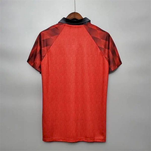 Manchester United 1996 Home Retro Jersey - Image 9