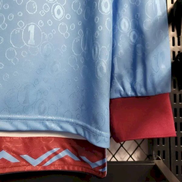 West Ham United 1995/97 Away Long Sleeves Retro Jersey - Image 7